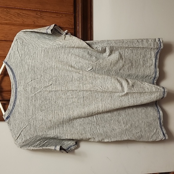 Kansas City Royals v-neck t-shirt size XL - Picture 3 of 3